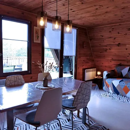 Chalet Le Gite Du Chat Botte - Spa Et Nature *
